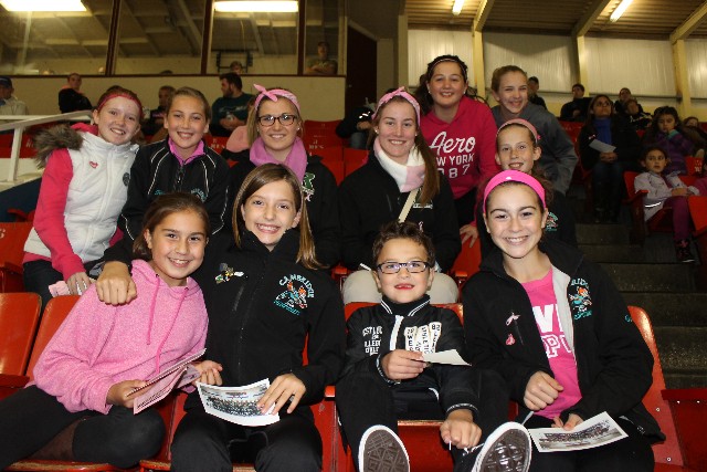 Morgan_Rolph_and_Ang_MacDonald_with_friends.JPG